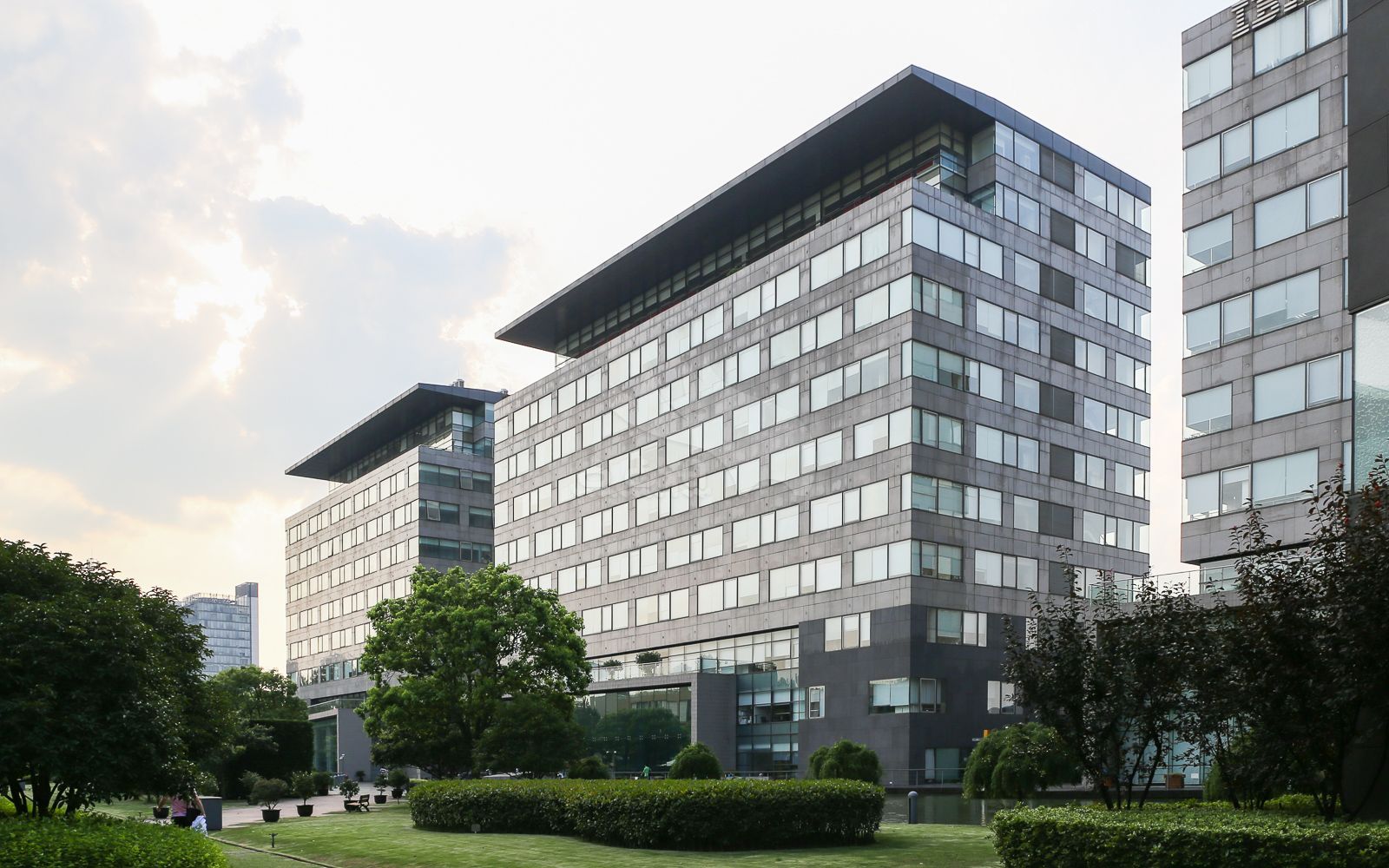 ������ͨ�߿Ƶ�ż��ݼ������޹�˾